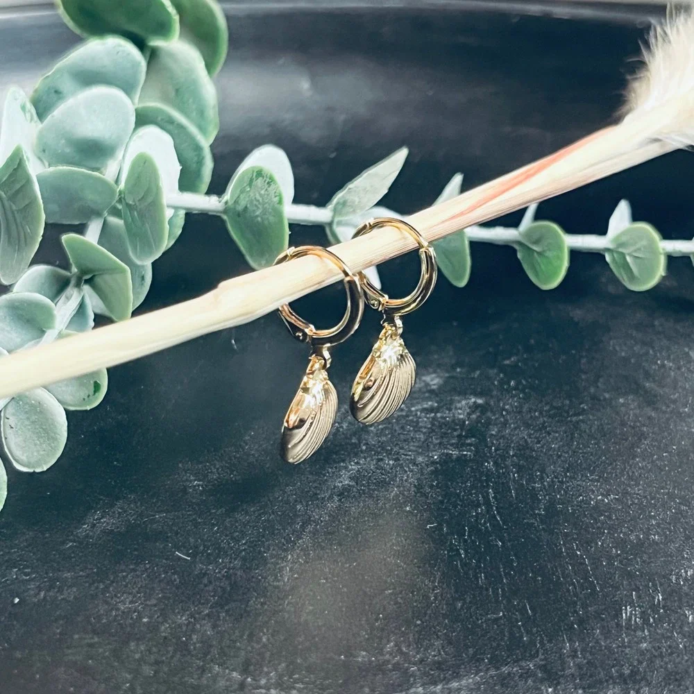 Seashell Huggie Hoop Earrings‎ | 14k Rose Gold Plated | Boho Ocean Mermaid